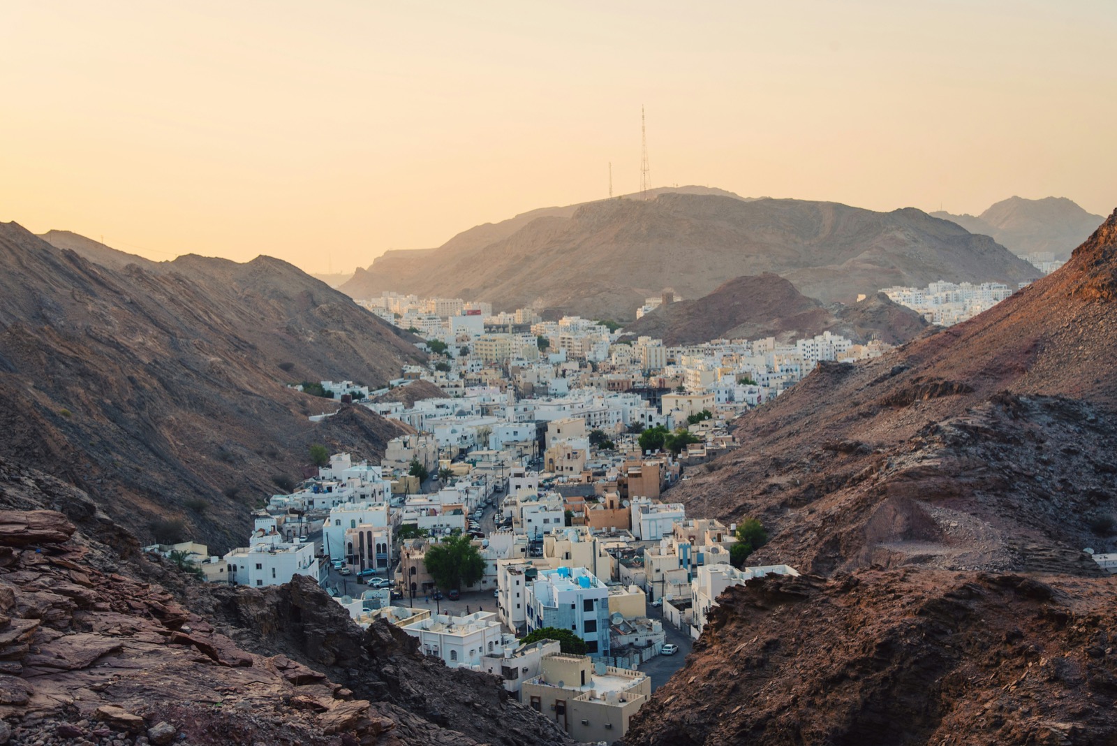 Ville et montagnes à Oman